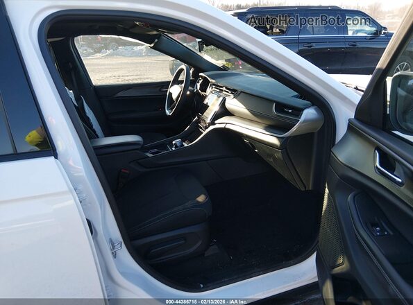 1C4RJHAG3SC281677 2025 JEEP GRAND CHEROKEE White Front interior view