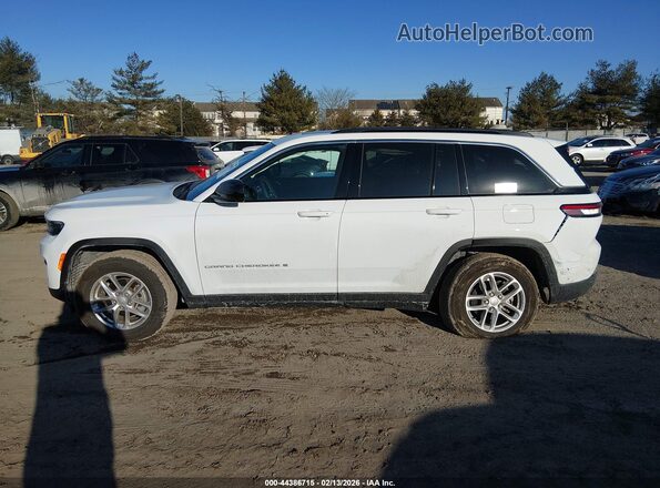 1C4RJHAG3SC281677 2025 JEEP GRAND CHEROKEE White 360 interior view