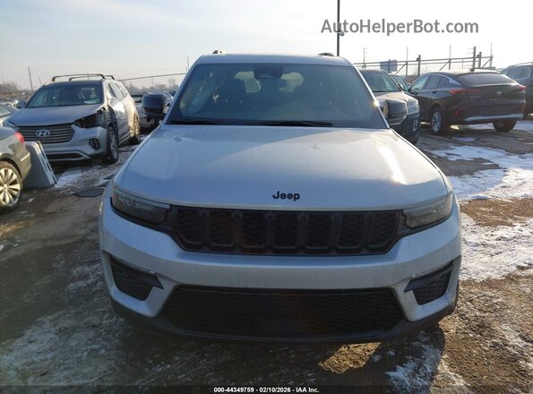 1C4RJHBG9RC171841 2024 JEEP GRAND CHEROKEE Silver Вид щитка приладів