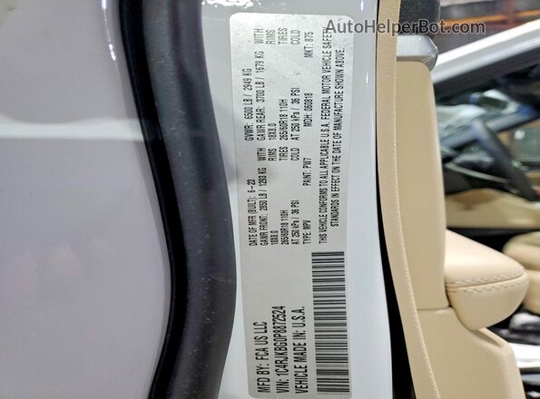 1C4RJKBG0P8872524 2023 JEEP GRAND White Vista de la etiqueta del VIN
