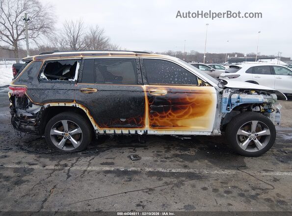 1C4RJKBG1M8118950 2021 JEEP GRAND CHEROKEE L Белый Вид задней части салона