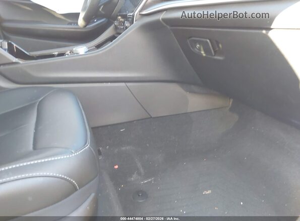 1C4RJYB68PC611360 2023 JEEP GRAND CHEROKEE 4XE Черный Вид салона спереди