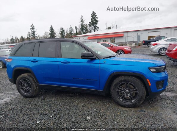 1C4RJYC60P8884004 2023 JEEP GRAND CHEROKEE 4XE Blue 360 interior view