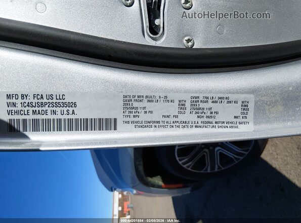 1C4SJSBP2SS535026 2025 JEEP WAGONEER L Gray Vista del compartimento del motor