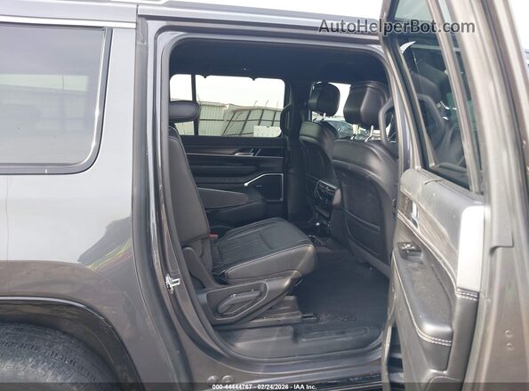 1C4SJSDPXPS502506 2023 JEEP WAGONEER L Gray Vista de la etiqueta del VIN
