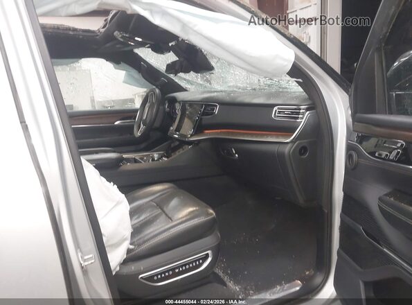 1C4SJSFP1PS578130 2023 JEEP GRAND WAGONEER L Gray Widok wnętrza z przodu