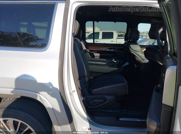 1C4SJSGP2RS183830 2024 JEEP GRAND WAGONEER L Серебряный Вид наклейки с VIN-кодом
