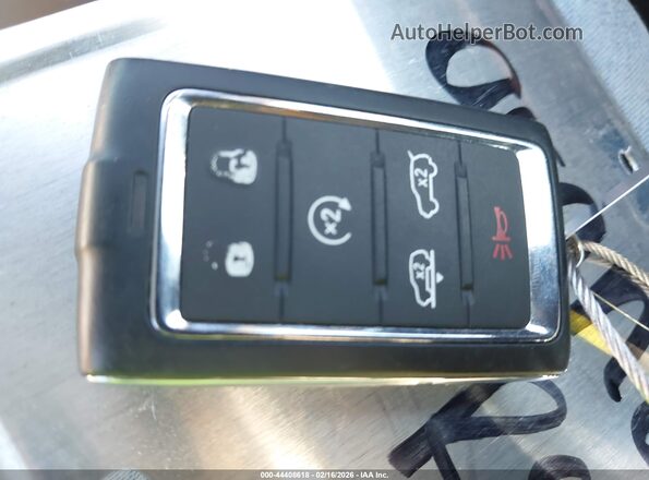 1C4SJSGP2RS183830 2024 JEEP GRAND WAGONEER L Серебряный Вид панели приборов