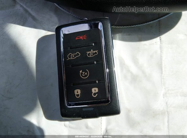 1C4SJVDT3NS129689 2022 JEEP WAGONEER Black Dashboard view