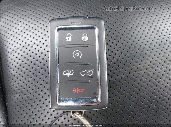 1C4SJVFP4RS105522 2024 JEEP GRAND WAGONEER Silver Առջևի վահանակի տեսք