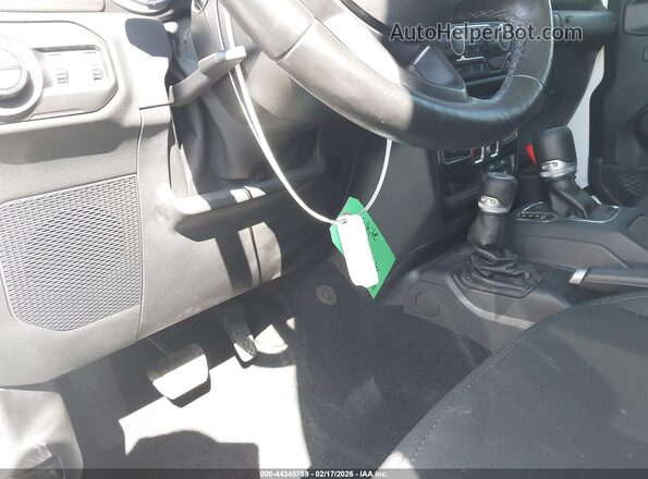 1C6HJTAG3ML577694 2021 JEEP GLADIATOR White Vista del salpicadero