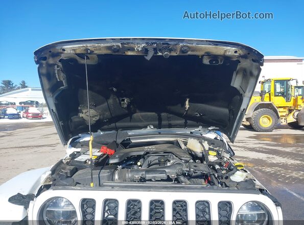 1C6JJTEG7ML574888 2021 JEEP GLADIATOR White Widok z tyłu
