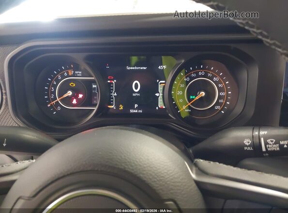 1C6RJTEG5TL151440 2026 JEEP GLADIATOR White უკანა სავარძლების ხედი