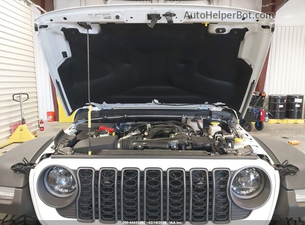1C6RJTEG5TL151440 2026 JEEP GLADIATOR White უკანა ხედი