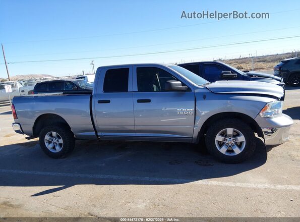 1C6RR6FG4MS506663 2021 RAM 1500 CLASSIC Silver Rear interior view