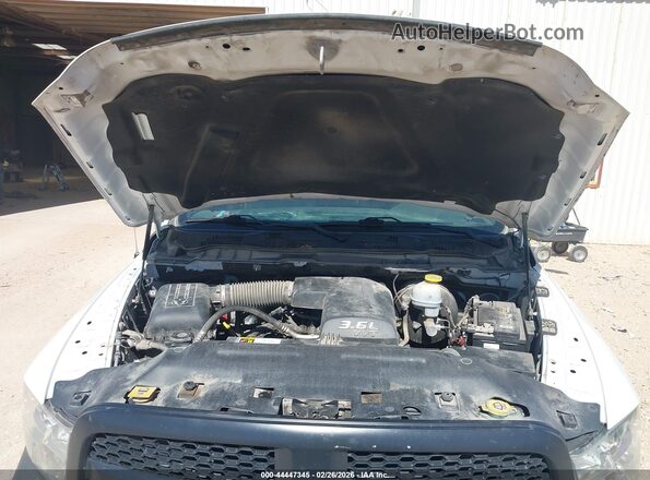 1C6RR6FG9MS524673 2021 RAM 1500 CLASSIC Белый Вид сзади