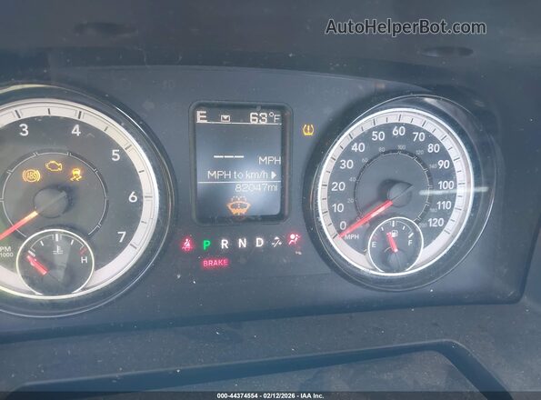 1C6RR6FT4KS712804 2019 RAM 1500 CLASSIC White Vista de los asientos traseros