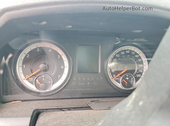 1C6RR6KG6HS561353 2017 RAM 1500 Gray Widok zestawu wskaźników