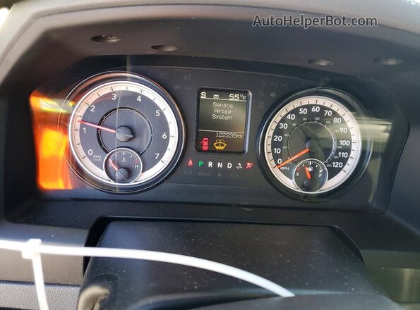 1C6RR6KT5HS696112 2017 RAM 1500 Black Vista del cuadro de instrumentos