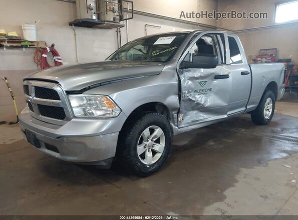 1C6RR7FG2NS199517 2022 RAM 1500 CLASSIC Silver Przód lewy