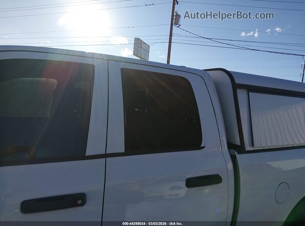 1C6RR7FG3LS118392 2020 RAM 1500 CLASSIC White Vista frontal