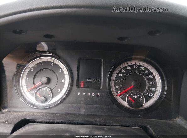 1C6RR7FG3LS118392 2020 RAM 1500 CLASSIC White Vista de los asientos traseros