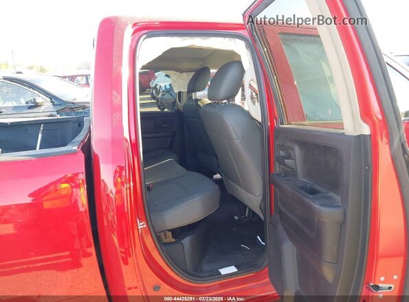 1C6RR7FG4KS636476 2019 RAM 1500 CLASSIC Красный 