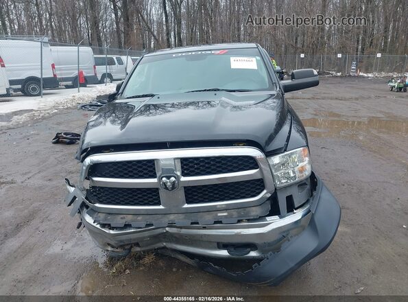 1C6RR7FT4HS509782 2017 RAM 1500 Black Rear interior view