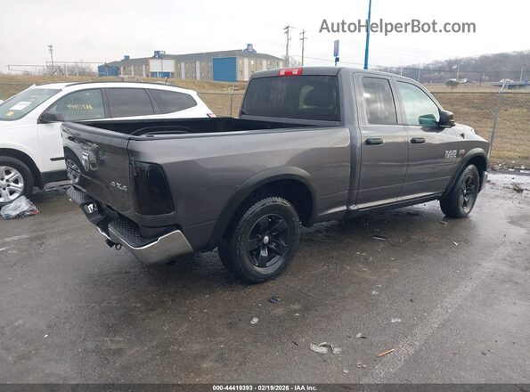 1C6RR7FT6HS734883 2017 RAM 1500 Gray Trasero derecho