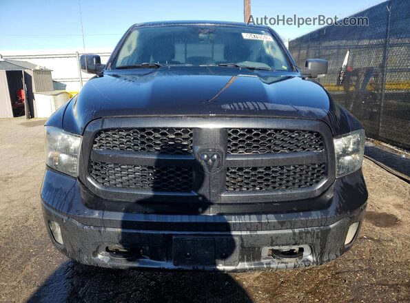 1C6RR7GT1JS250012 2018 RAM 1500 Black Widok z przodu