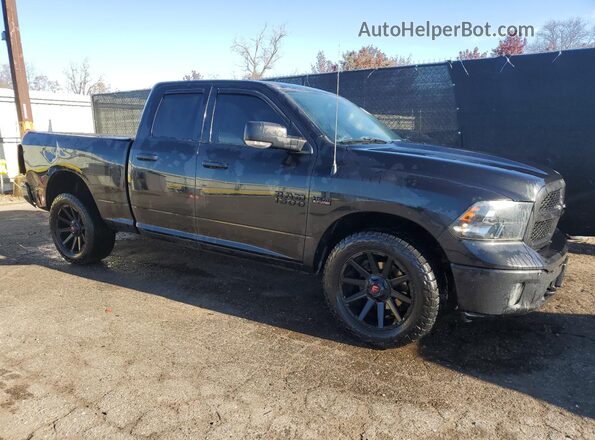 1C6RR7GT1JS250012 2018 RAM 1500 Black Przód prawy