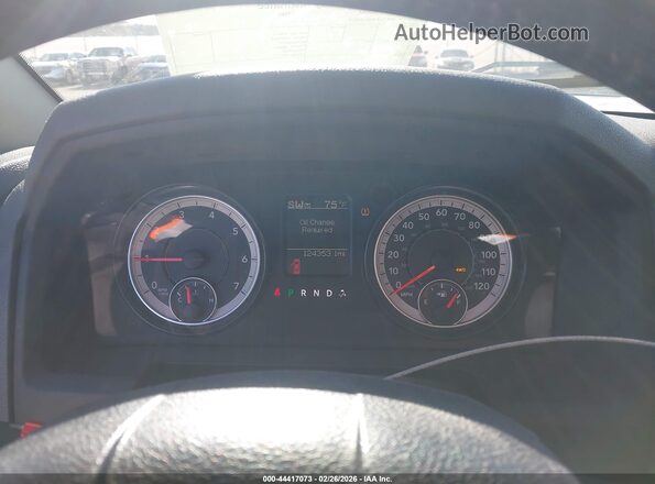 1C6RR7GT4GS264530 2016 RAM 1500 Gray Vista de los asientos traseros