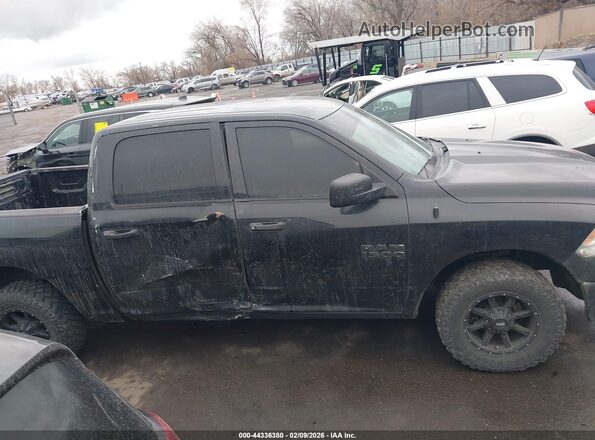 1C6RR7KG0GS260386 2016 RAM 1500 Black Widok wnętrza z tyłu