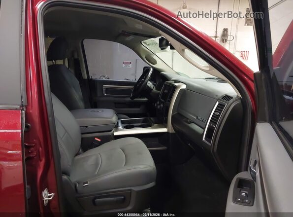 1C6RR7LT7KS532386 2019 RAM 1500 CLASSIC Red Front interior view