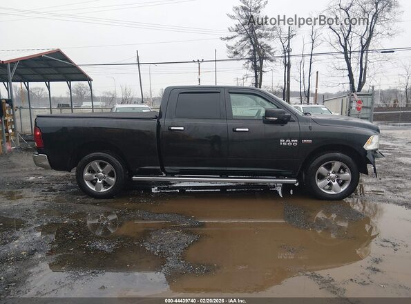 1C6RR7TT0GS310537 2016 RAM 1500 Black Widok wnętrza 360 stopni