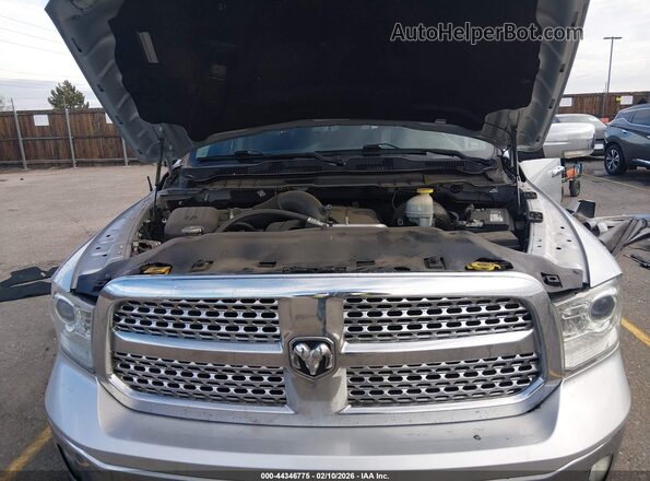 1C6RR7VT5JS109494 2018 RAM 1500 Gray Հետևի տեսք