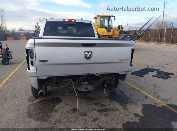 1C6RR7VT5JS109494 2018 RAM 1500 Gray 