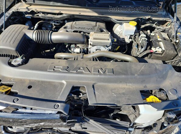 1C6RRECT5RN128581 2024 RAM 1500 Black Սալոնի հետևի տեսք