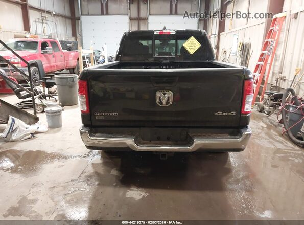 1C6RRFFG0NN313006 2022 RAM 1500 Black 