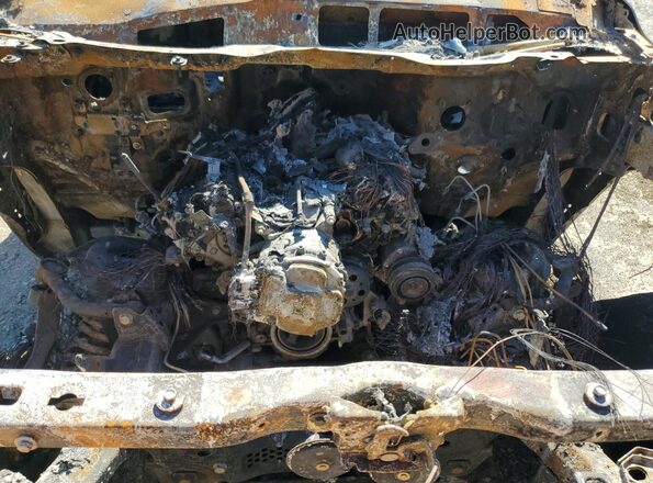 1C6RRFFGXSN506162 2025 RAM 1500 Серебряный Вид задней части салона