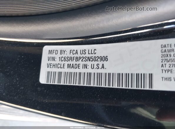 1C6SRFBP2SN502906 2025 RAM 1500 Black Engine compartment view