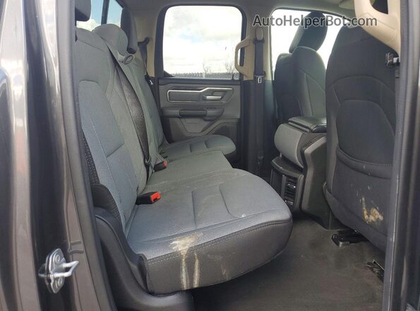 1C6SRFBT0KN915887 2019 RAM 1500 Gray 