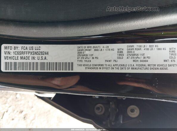 1C6SRFFPXSN528244 2025 RAM 1500 Black ძრავის განყოფილების ხედი