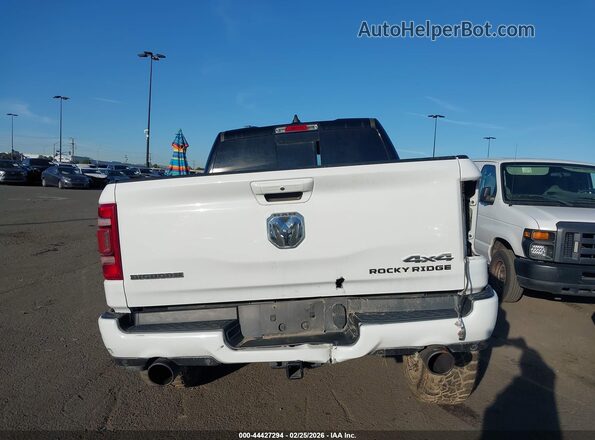 1C6SRFFT0MN735743 2021 RAM 1500 White 