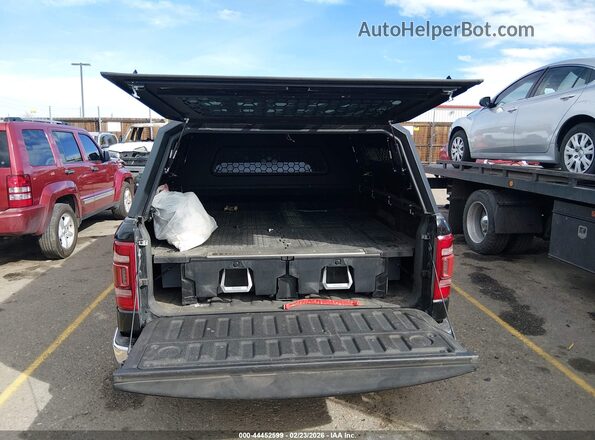 1C6SRFJM9NN409540 2022 RAM 1500 Black 