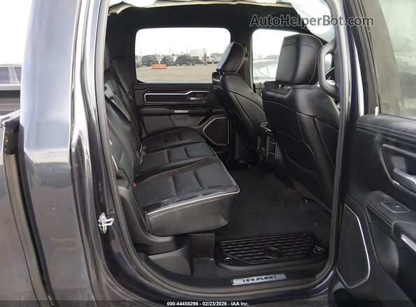 1C6SRFJT4MN738667 2021 RAM 1500 Black 