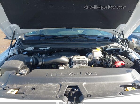 1C6SRFJT7RN182670 2024 RAM 1500 White Rear view