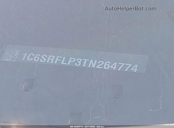 1C6SRFLP3TN264774 2026 RAM 1500 Navy Вид підкапотного простору