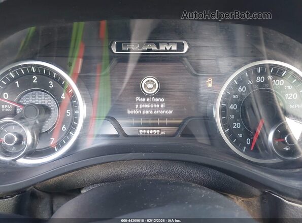 1C6SRFMT5MN805028 2021 RAM 1500 Gray Вид задніх сидінь
