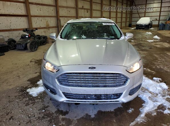 1FA6P0HD5G5113877 2016 FORD FUSION Gray Widok z przodu